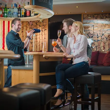 Sankt Georg アパートホテル オーバータウエルン