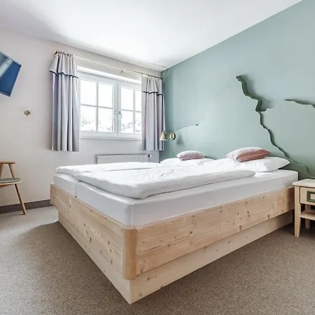 Sankt Georg 4*
