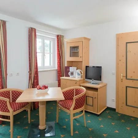 Sankt Georg Ξενοδοχείο με διαμερίσματα 4*